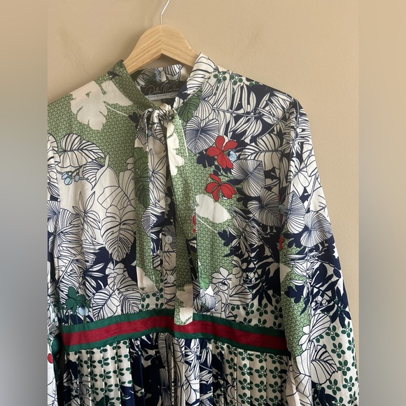 Dalia MacPhee | Tie Neck Printed Midi Dress, Size L - Picture 12 of 16